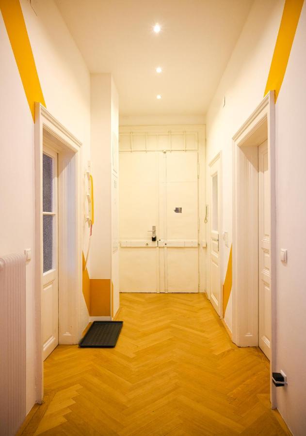 Amazing Ringturm Apartament Viena